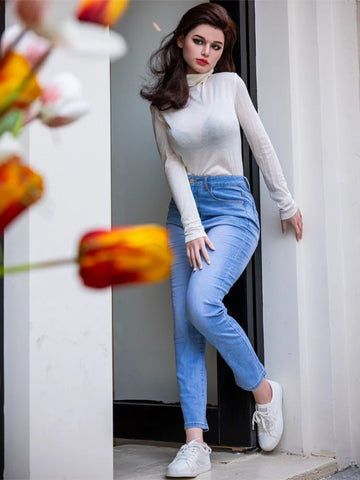 S606-171cm/5ft6 D Cup Silicone Sex Doll Christina Curvy Light Tan Beauty with Auburn Hair｜Starpery Doll